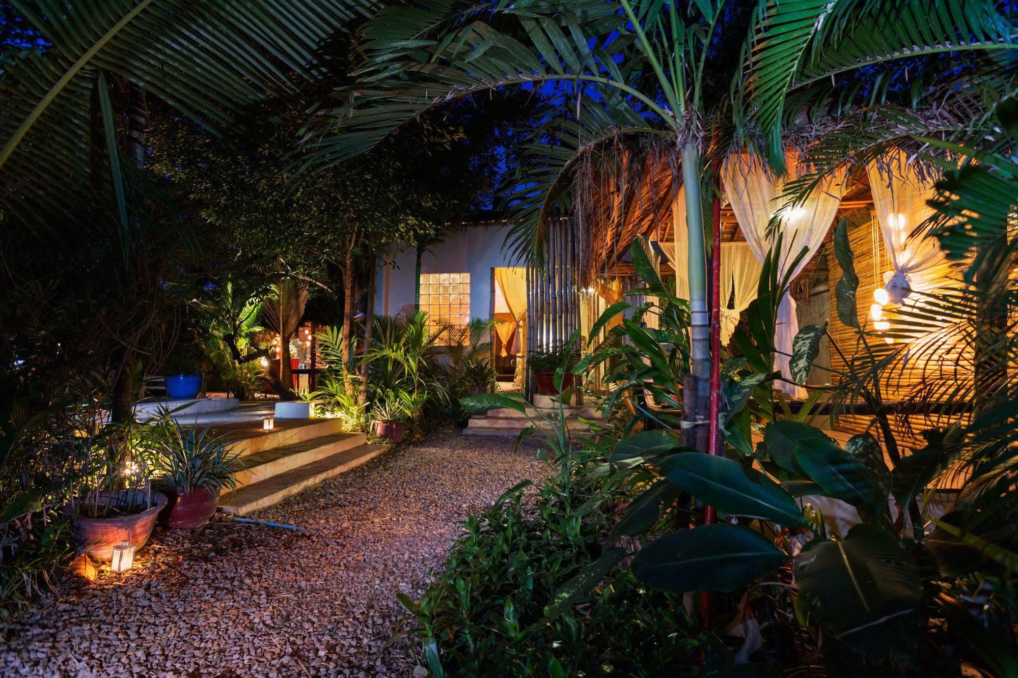 The Cockatoo Nature Resort & Spa Siem Reap Exterior photo